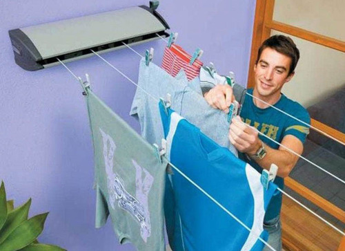 Почему нельзя сушить одежду в комнате