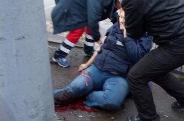 В Харькове умерла женщина, которую "ВАЗ" придавил к столбу 