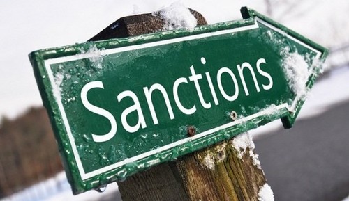 Против украинских политиков могут ввести санкции