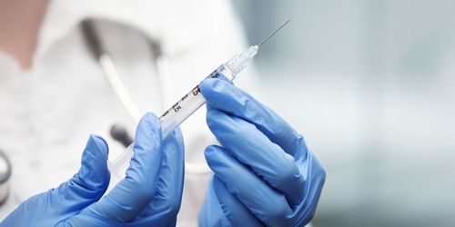 В Украину завезли два вида вакцин против гриппа
