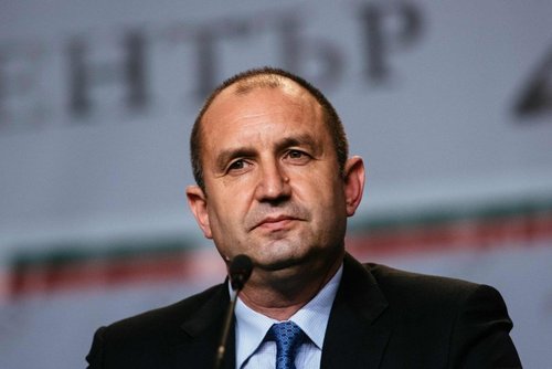 Президентом Болгарии стал Румен Радев