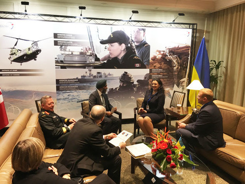 Украина и Канада близки к подписанию соглашения о военном сотрудничестве