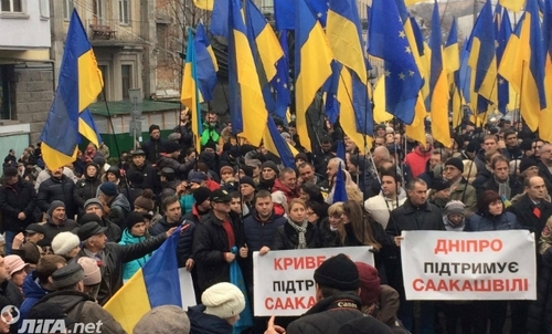 В Киеве митингуют сторонники Михаила Саакашвили