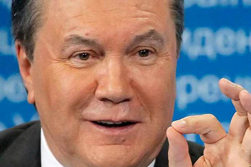 Путін дозволив Януковичу «погостювати» ще рік