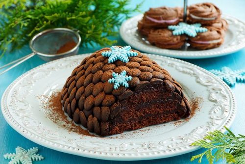 Рождественская выпечка — торт «Еловая шишка»