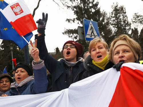 Митинг оппозиции: польских силовиков стягивают в Варшаву