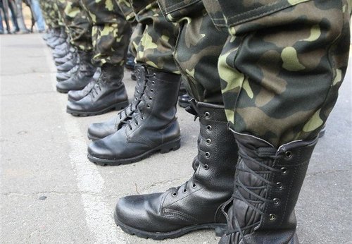 В Украине в 2017-м расширят число призванных в армию: появились подробности