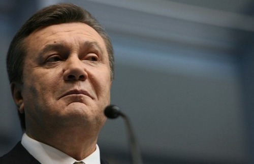 Суд дал разрешение на задержание Януковича, Захарченка и Коряка 