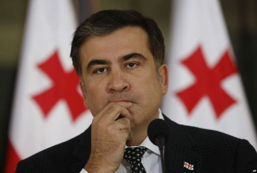 Партия Саакашвили раскололась