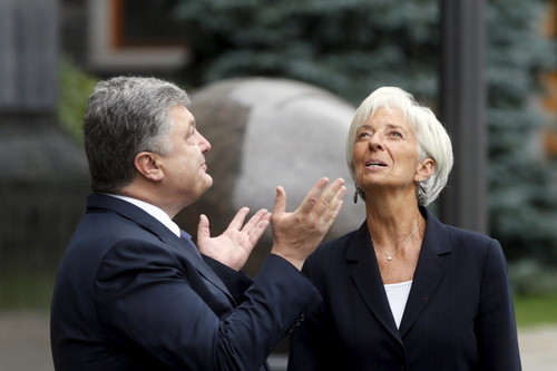 Порошенко ожидает транш от МВФ в ближайшие недели