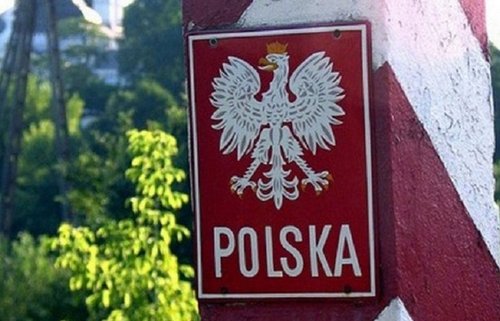 В Польше мигрантов будут месяц держать на границе