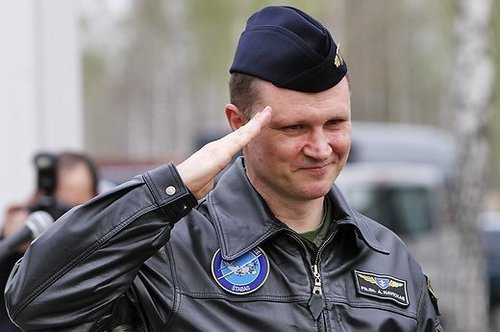 Командующего ВВС Литвы уволили за намерение отремонтировать вертолеты в РФ