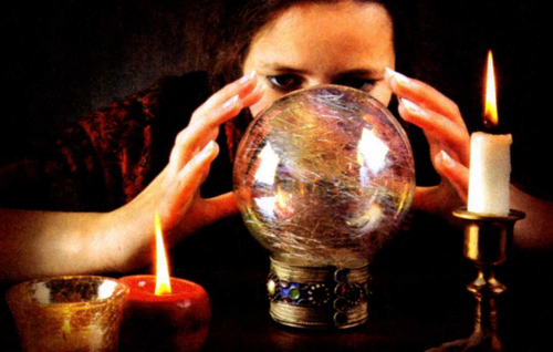 В России хотят создать Министерство магии и легализовать колдунов