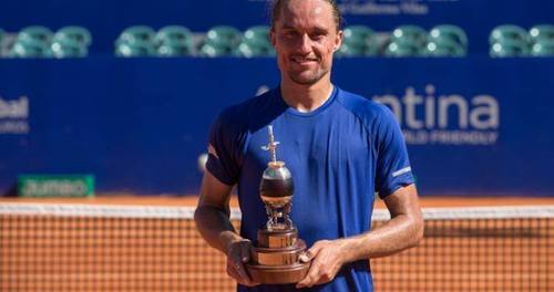 Александр Долгополов одержал победу в финале турнира ATP