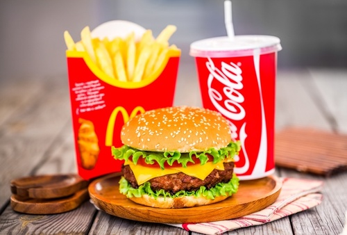 McDonald's намерен заняться доставкой еды на дом