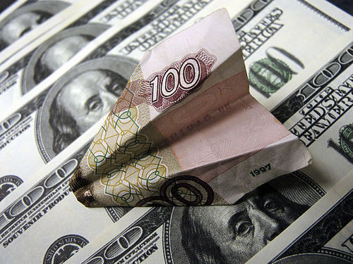 «Из РФ незаконно вывели 700 миллиардов рублей» - Влад Пономарь