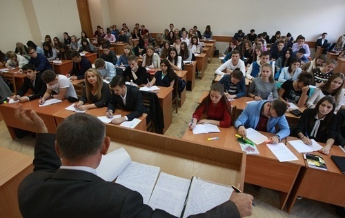 В Украине сократят количество студентов, которые будут получать стипендии