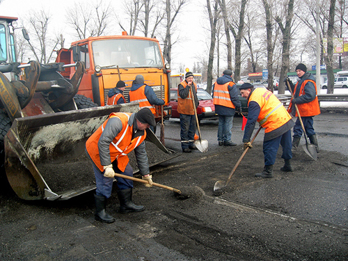 Украинцы смогут наблюдать за ремонтом дорог в режиме онлайн