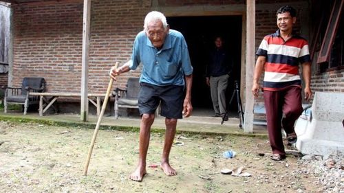“Самый старый человек в мире” умер в Индонезии в 146 лет