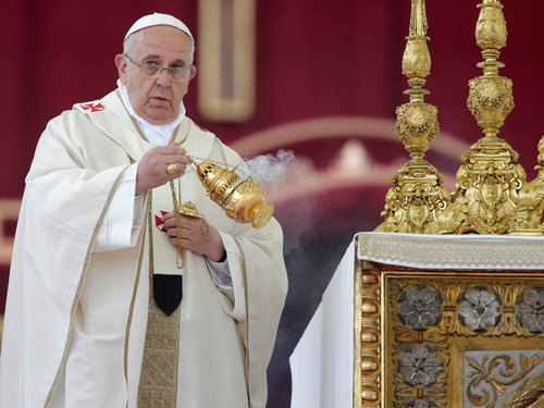 Папа Римский провозгласил святыми двух детей, которым явилась Дева Мария