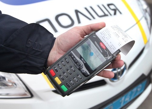 Украинцам хотят увеличить штраф за вождение без прав в 10 раз