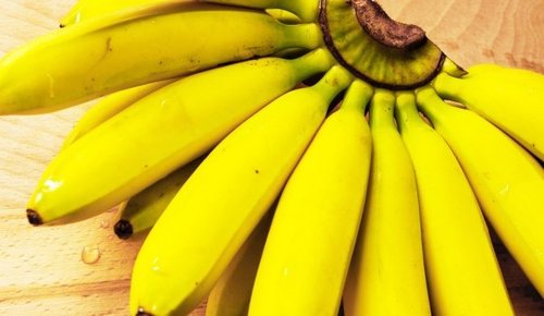 Не всегда во благо: чем опасны бананы летом