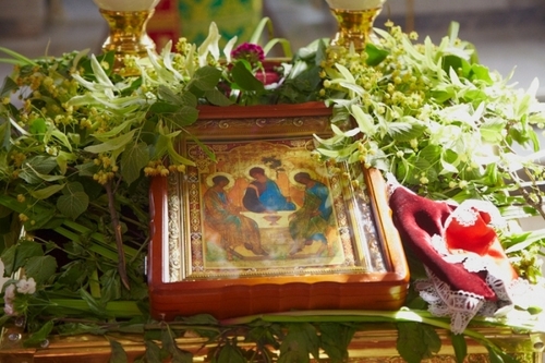 Праздник Святой Троицы, народные приметы