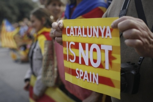 Каталония готовится к выходу из состава Испании 