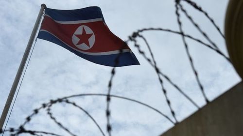 Северокорейский военный переплыл реку, чтоб бежать из КНДР