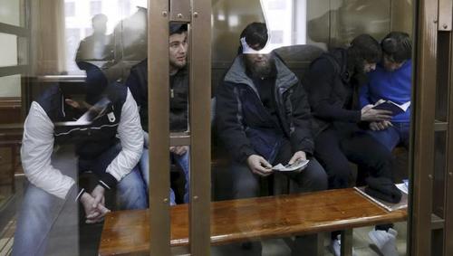 Присяжные признали виновными всех подсудимых в убийстве Немцова