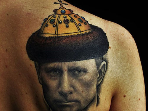 Уже хотят, чтобы на рублях был портрет Путина