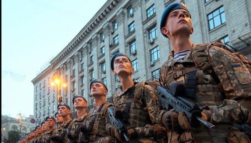 В Польше озвучили цель широкого присутствия министров стран НАТО на параде в Киеве