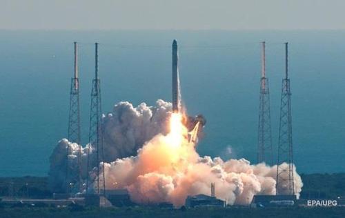 Компания SpaceX стала мировым лидером по количеству запусков космических ракет