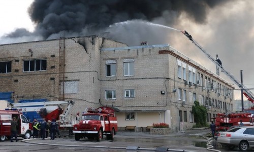 В Харькове произошел пожар на фабрике по производству упаковочных материалов