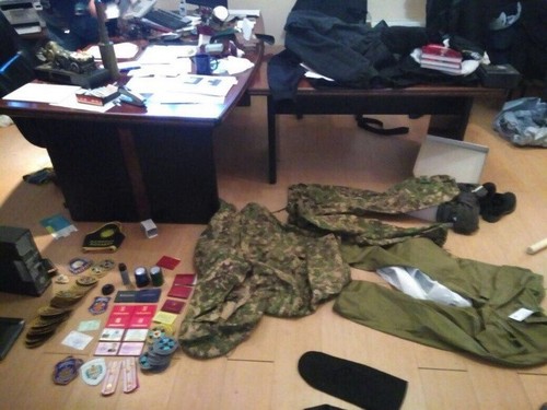 В Одессе задержали банду, которая под видом сотрудников СБУ грабила иностранцев