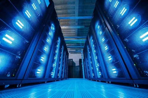 В США завершается строительство самого мощного суперкомпьютера