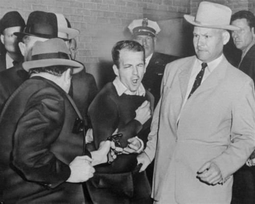 Раскрытые архивы: Убийца Ли Харви Освальда намекал ФБР на убийство Кеннеди