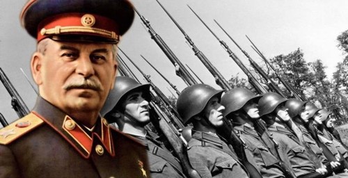 Сталин в 1941 году был готов отдать Гитлеру Прибалтику и Украину