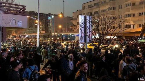 Число жертв массовых протестов в Иране растет