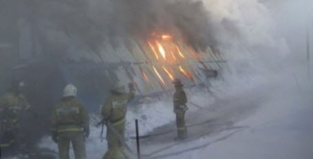 Под Новосибирском от пожара на обувной фабрике погибло десять граждан Китая
