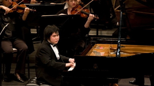 Слепой пианист Нобуюки Цудзии: В мире музыки нет преград