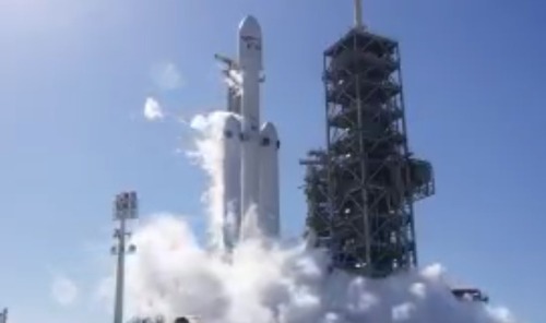 Space X испытала мощнейшую ракету