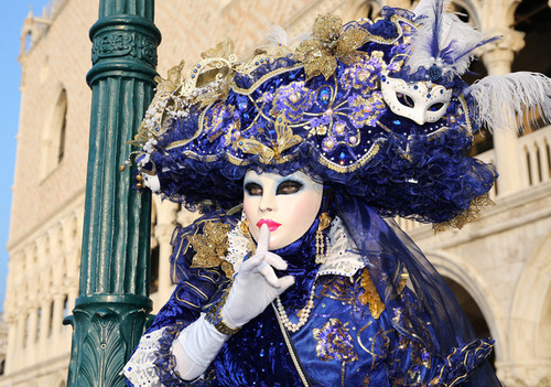 Карнавал в Венеции 2018: история, традиции, маски