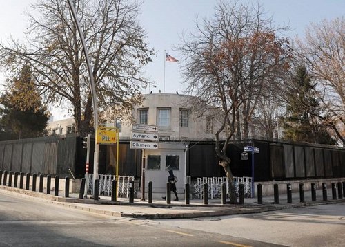 В Турции закрыли посольство США 