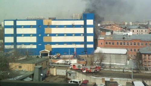 В Москве горит торговый центр (ВИДЕО)