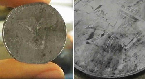 В Мексике обнаружили нацистскую монету из будущего