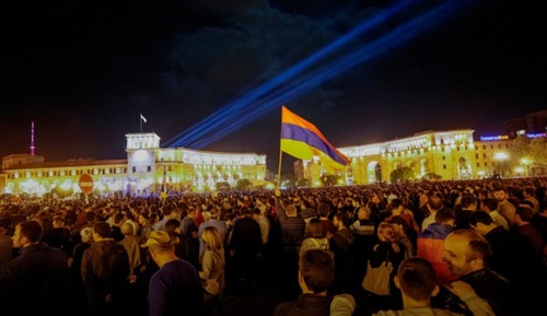 «В Ереване обычный Майдан» - Виталий Портников
