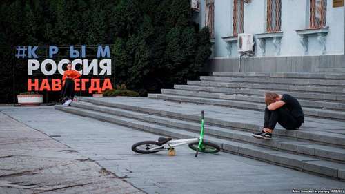 Период полураспада иллюзий: прозреют ли крымчане?