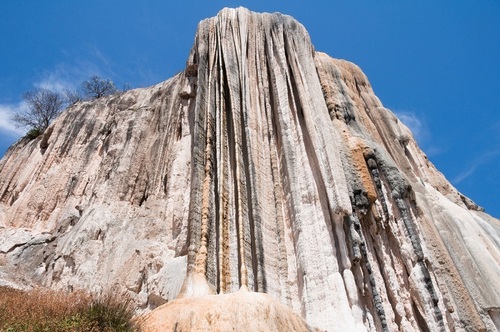 Необычная планета: Каменный водопад