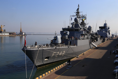 Командующий военно-морской группы: «НАТО может ответить на российскую блокаду Азовского моря»